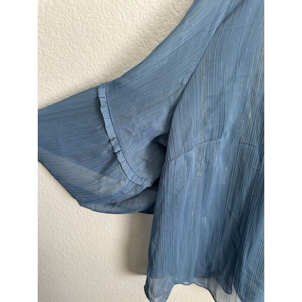 Lauren Conrad Rendez Blouse Women's Size 4x Flutter Sleeve Blue Lightweight - Picture 6 of 8